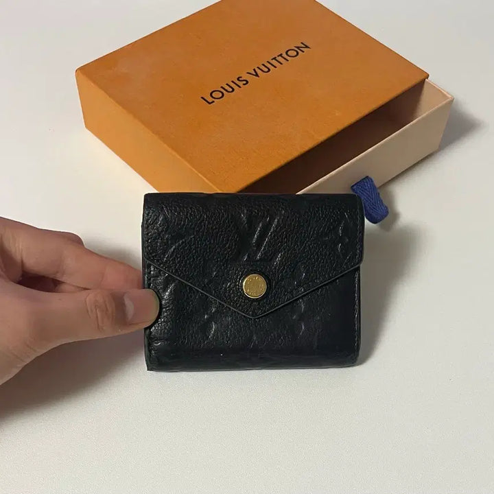 [BUNJANG] Louis Vuitton Empreinte Zoe Wallet / 루이비통 앙프렝뜨 조에월릿 반지갑