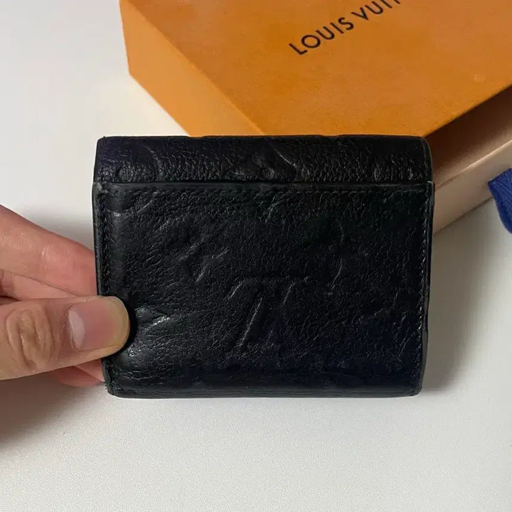 [BUNJANG] Louis Vuitton Empreinte Zoe Wallet / 루이비통 앙프렝뜨 조에월릿 반지갑