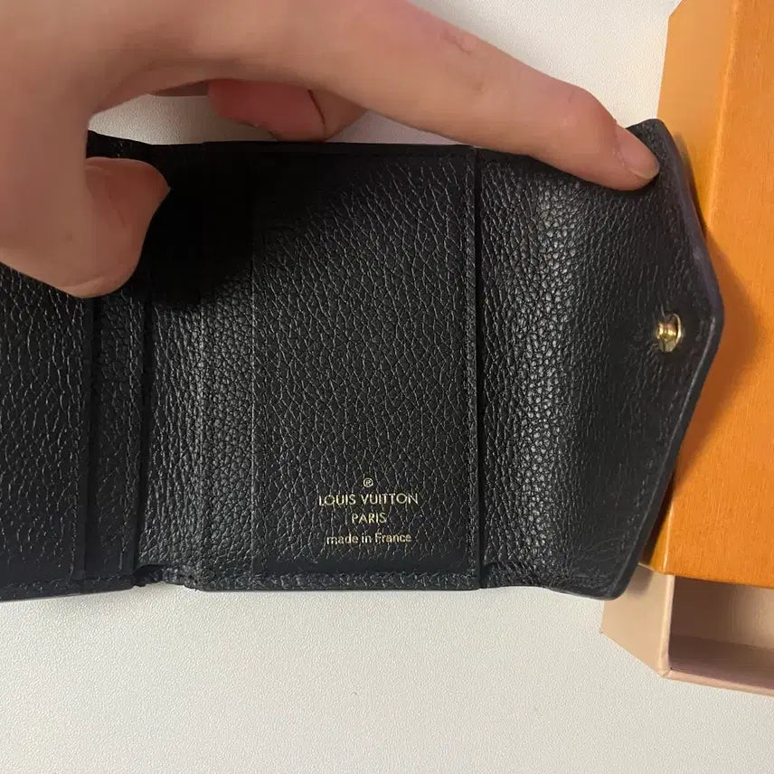 [BUNJANG] Louis Vuitton Empreinte Zoe Wallet / 루이비통 앙프렝뜨 조에월릿 반지갑