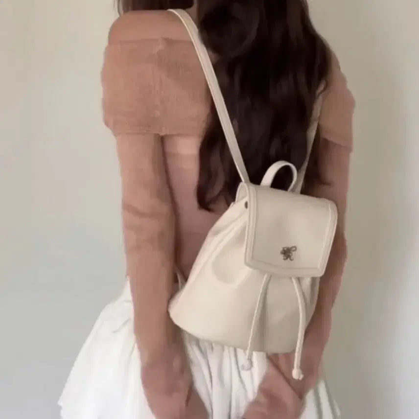 [BUNJANG] Not Your Rose Petal Knit Ivory Sweater / 낫유어로즈 니트 petal knit ivory