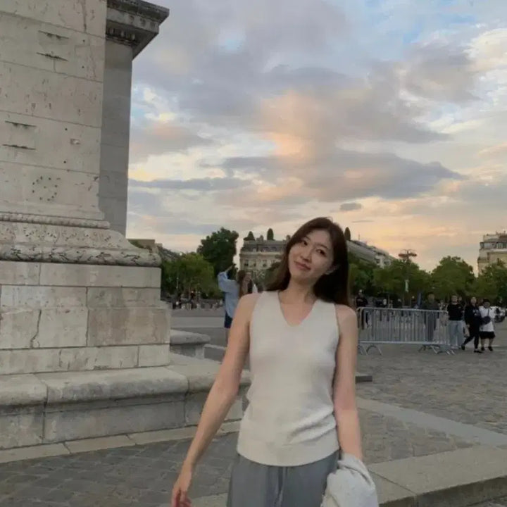 [BUNJANG] Wearweather Rohe Knit Set Pale Gray / 웨어웨더 로에 니트 세트 페일그레이 베스트 + 팬츠(숏기장)