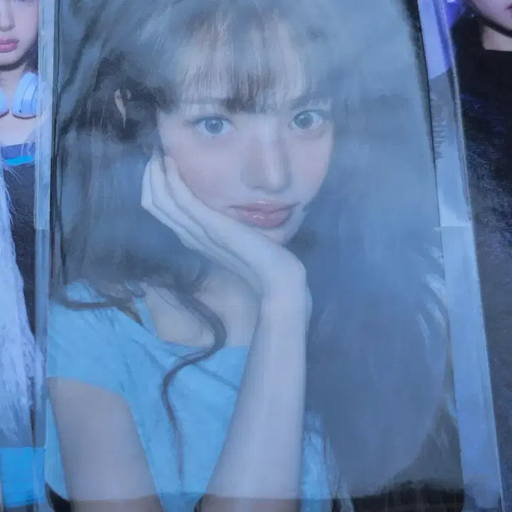 [BUNJANG] Kiki Sui Delulu POB Photocard / 키키 수이 Delulu 공방포카 양도합니다.