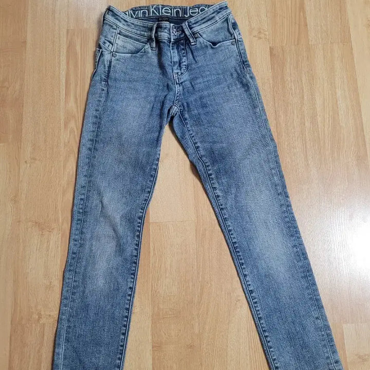 [BUNJANG] MLB, Calvin Klein, Gap Bundle Set / Gab, MLB, Calvin 여성의류 일괄판매