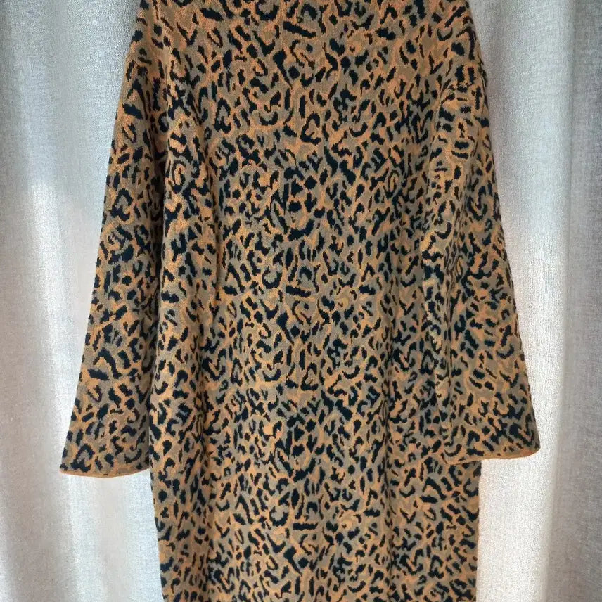 [BUNJANG] On&amp;On Leopard Wool Knit Dress / 온앤온 레오파드 울 니트 원피스