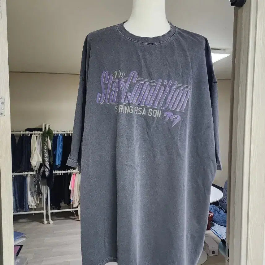 [BUNJANG] Unisex Gray Printed T-shirt / 누구나 남녀공용 프린팅 회색 티셔츠