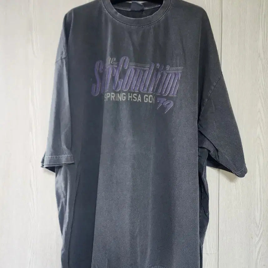 [BUNJANG] Unisex Gray Printed T-shirt / 누구나 남녀공용 프린팅 회색 티셔츠