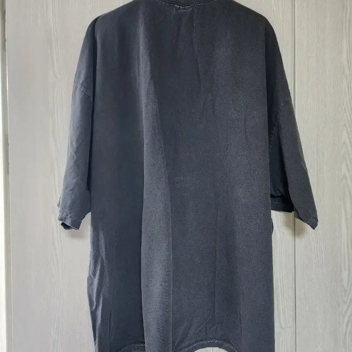 [BUNJANG] Unisex Gray Printed T-shirt / 누구나 남녀공용 프린팅 회색 티셔츠