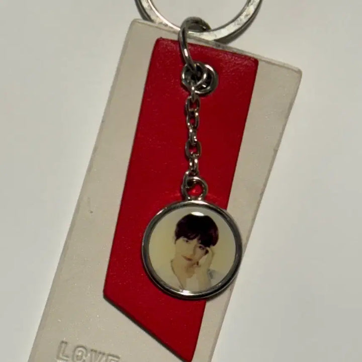 [BUNJANG] BTS V Kim Taehyung Love Yourself Concert Keyring / [공식] BTS 방탄소년단 럽셀콘 V 김태형 키링