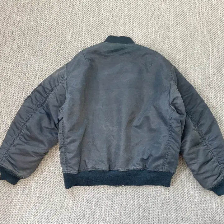 [BUNJANG] Vintage Sun Fading MA-1 Flight Jacket / 빈티지 썬 페이딩 ma-1 플라이트 자켓 J04119