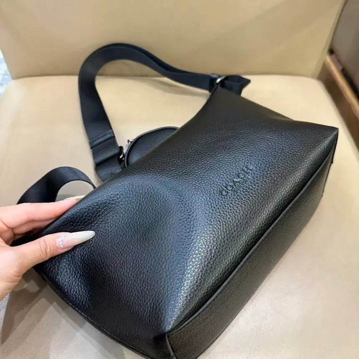 [BUNJANG] Coach All Over Pin Trumpet Hobo Shoulder Bag / 코치 남성 올오버 핀 트럼펫 호보 숄더 또는 크로스