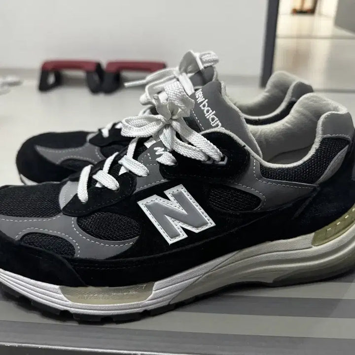 [BUNJANG] New Balance 992 Black Grey Sneakers / [270] 뉴발란스992 블랙그레이 made in usa