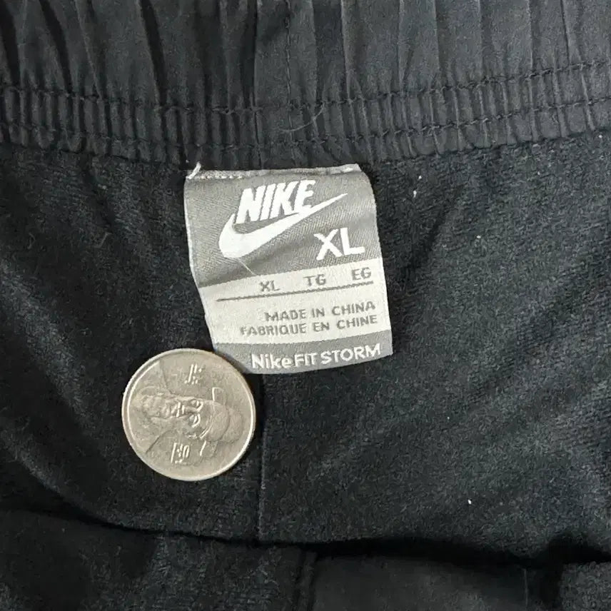[BUNJANG] Nike Storm-FIT Track Pants (XL) / 나이키 스톰핏 트랙 팬츠(XL)