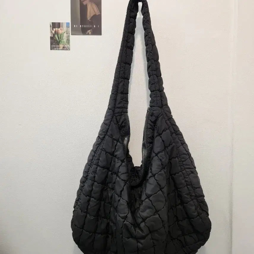 [SOLD OUT] COS 퀼팅 숄더백 블랙