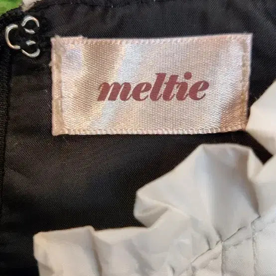 [BUNJANG] MELTIE Long Dress (Size 55) / MELTIE 고급 롱원피스(55)