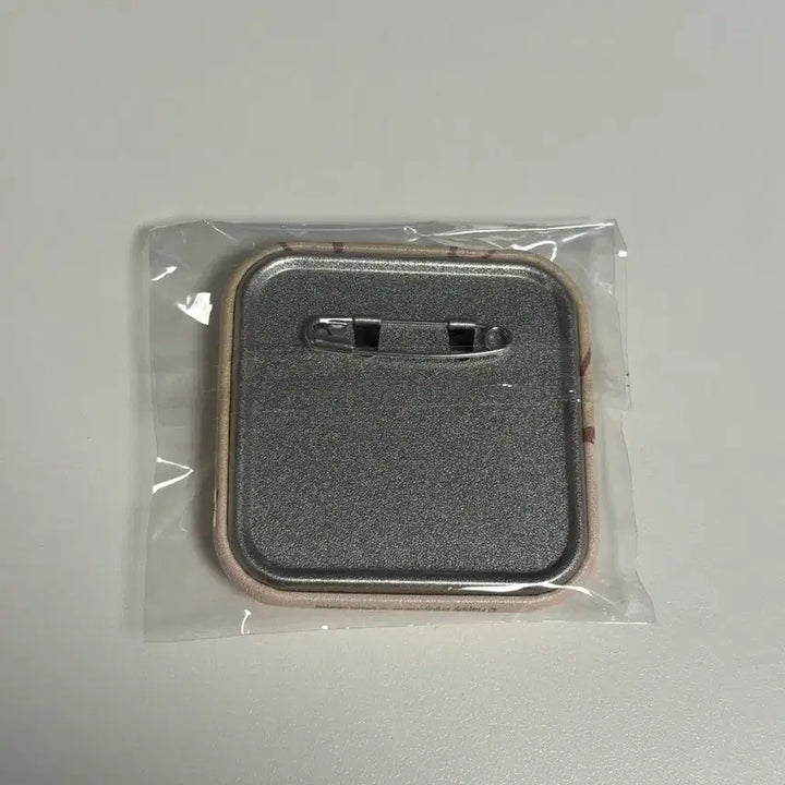 [SOLD OUT] 앙스타 중스타 부쿠부 뱃지 에이치 판매