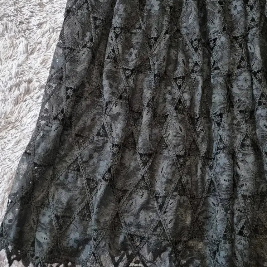 [BUNJANG] Pageyou Black Lace Long Skirt / 페이지유 블랙 레이스 롱 스커트