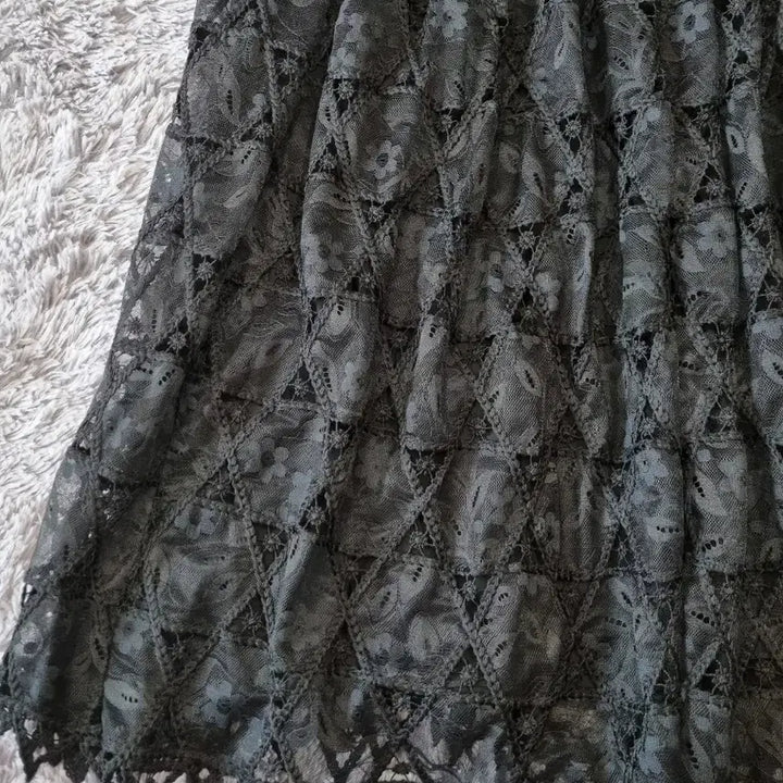 [BUNJANG] Pageyou Black Lace Long Skirt / 페이지유 블랙 레이스 롱 스커트