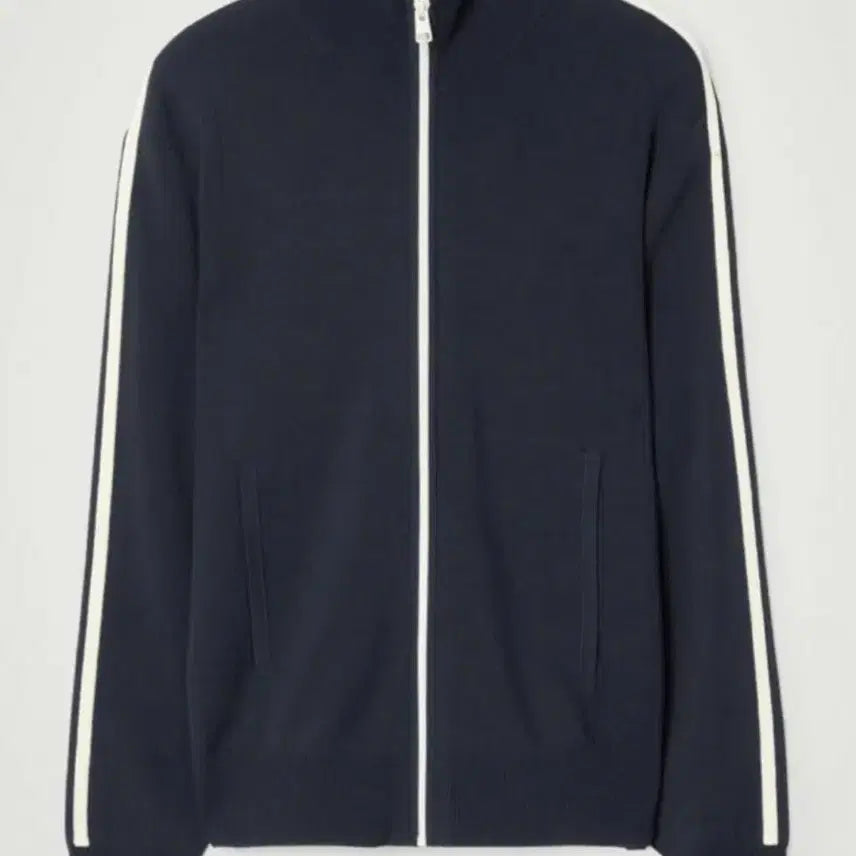 [SOLD OUT] cos 컨트래스트 스트라이프 니티드 트랙 재킷