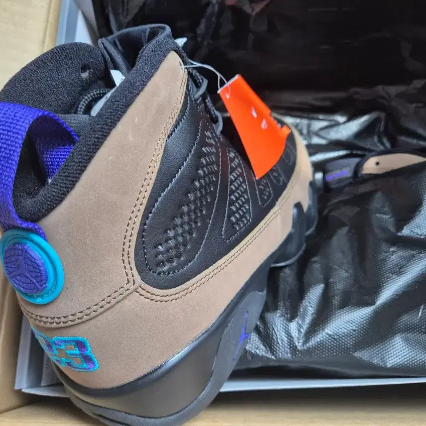 [BUNJANG] Jordan 9 Light Olive Basketball Shoes / 조던 9  라이트올리브 275