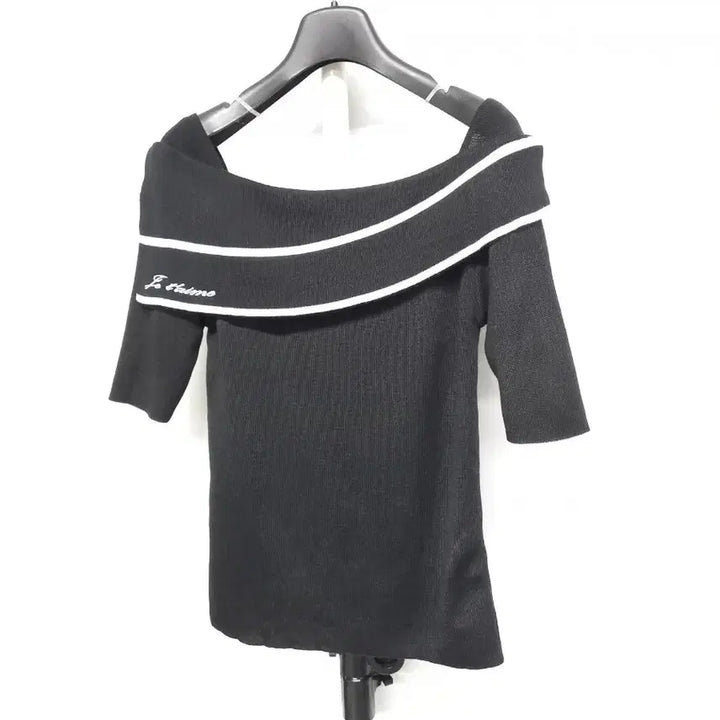 [BUNJANG] Egoist Off-Shoulder Knit Blouse / 새 에고이스트 춘하 오프숄더형 니트블라우스 66