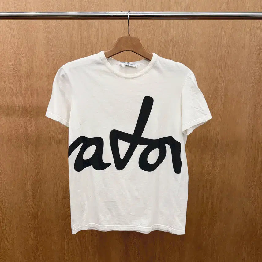[BUNJANG] Salvatore Ferragamo Big Logo Printed T-shirt / 살바토레 페라가모 반팔 티셔츠 빅 로고 프린팅 라운드넥 디테일 화이트