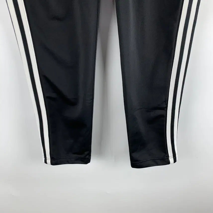 [BUNJANG] Adidas Supergirl Training Pants / 아디다스 슈퍼걸 트레이닝 바지 90 .260307