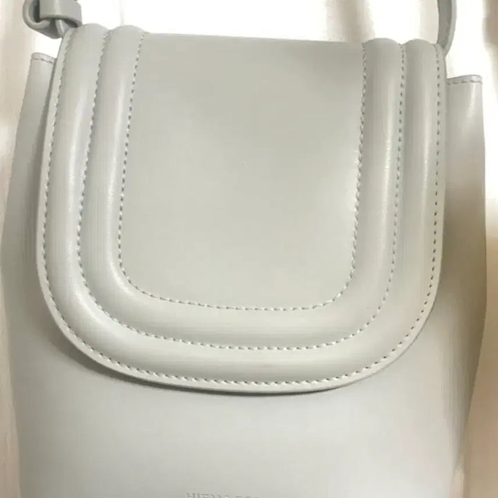 [BUNJANG] RIEMS COR Crossbody Bag / 옘스코르 RIEMS COR 크로스백