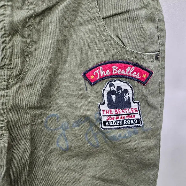 [BUNJANG] The Beatles Khaki Shorts / The Beatles 비틀즈 카키색 반바지