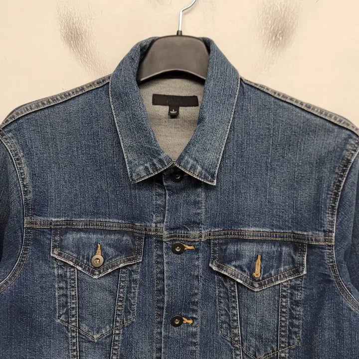 [BUNJANG] Uniqlo Denim Jacket / [95/M] 유니클로 데님 자켓 청자켓