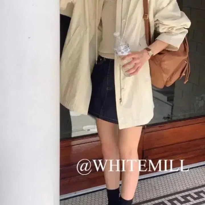 [BUNJANG] Overtake Detachable Hood Half Trench Coat - Ivory / 오버테이크 후드 탈부착 하프 트렌치 아이보리