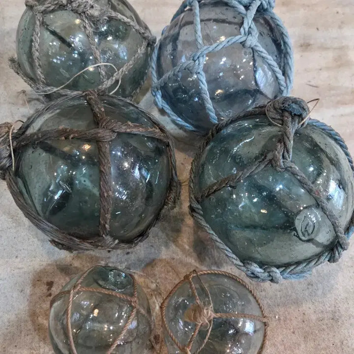 [BUNJANG] Vintage Blown Glass Sea Buoy Set / 옛날 불어서 만든 바닷가 소형 유리 부표 6점