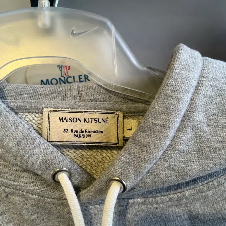 [BUNJANG] Maison Kitsune Tricolor Fox Logo Hoodie L / 메종키츠네 삼색 여우 로고 후드 티셔츠 L