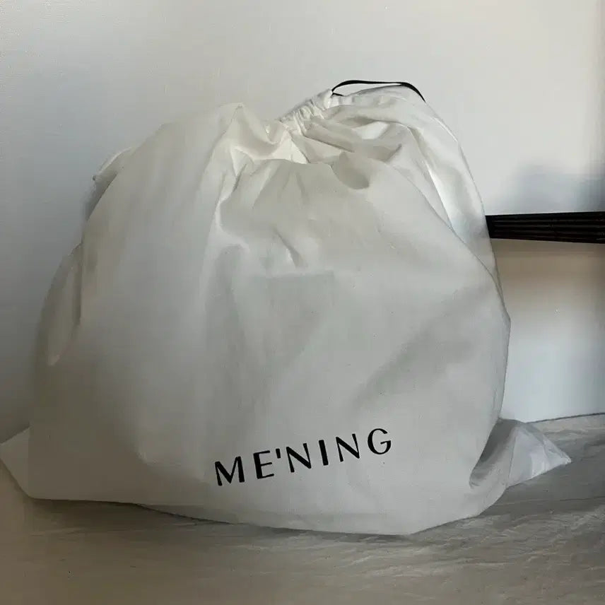 [BUNJANG] Mning Soba Bag (Pre-Renewal) Crossbody Bag / 므닝 소바백