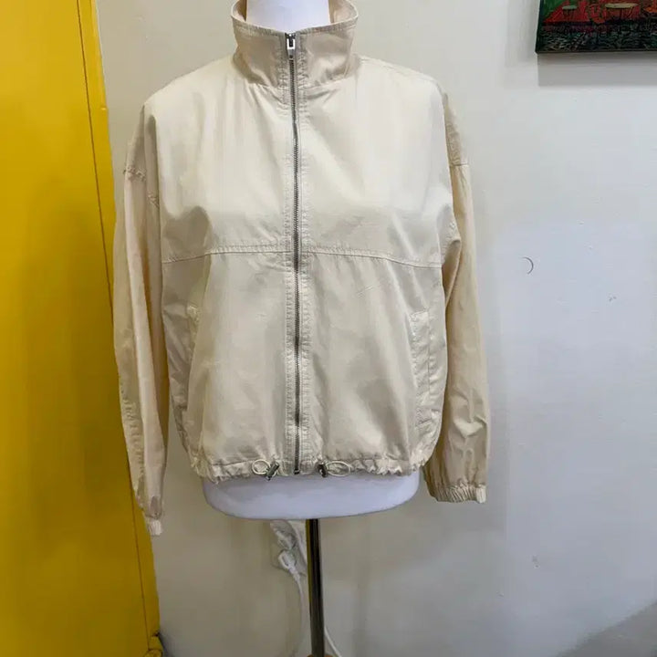 [BUNJANG] MIXXO Crop Windbreaker Zip-up Jumper Beige / 미쏘 크롭 바람막이 집업 점퍼 베이지 S/간절기 데일리룩