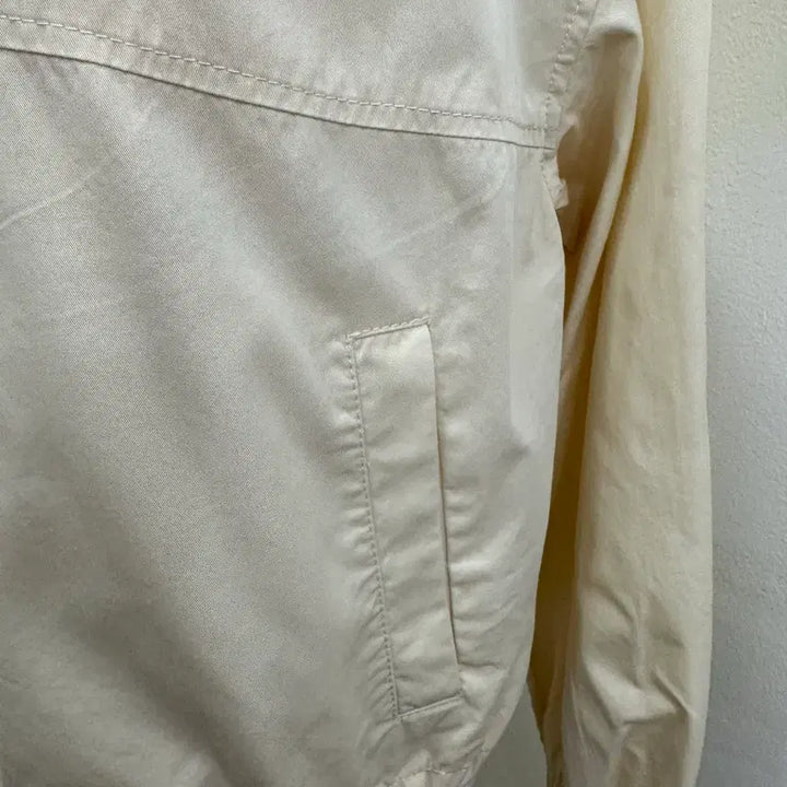 [BUNJANG] MIXXO Crop Windbreaker Zip-up Jumper Beige / 미쏘 크롭 바람막이 집업 점퍼 베이지 S/간절기 데일리룩
