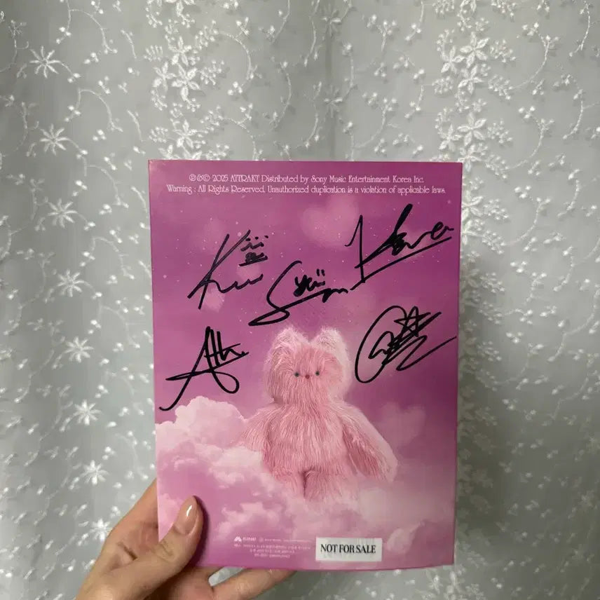 [SOLD OUT] [BUNJANG] FIFTY FIFTY Signed Album / 피프티피프티 친필싸인 앨범