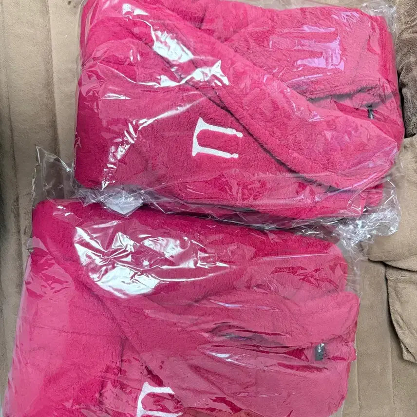 [BUNJANG] G-Dragon Übermensch Red Robe Gown / [지디]위버맨쉬 레드 로브 가운 FREE 새상품