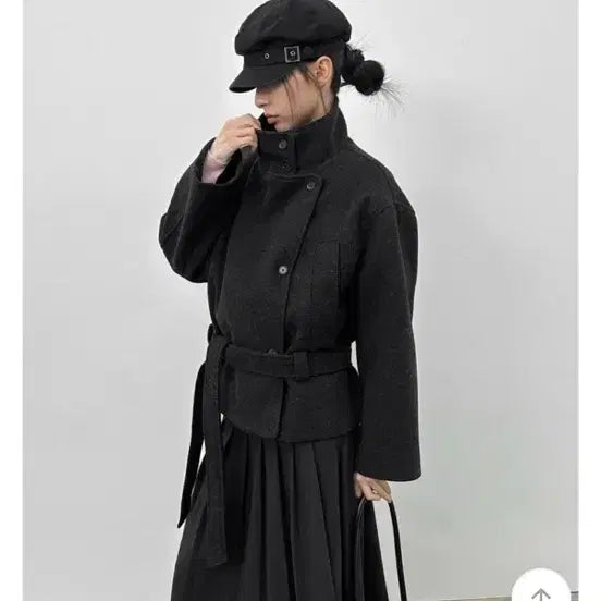 [BUNJANG] Black Up High Neck Short Coat / 에이블리 블랙업 하이넥 숏코트 하프코트