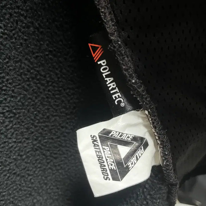 [BUNJANG] Palace Sergent Camo Fleece Jacket M / 팔라스 서전트 카모 폴라텍 후리스 자켓 M