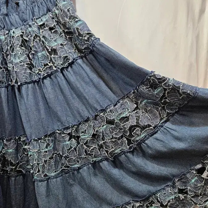 [BUNJANG] SRZ Off-Shoulder Lace Trimmed Long Dress / 일본수입 오프숄더 겸용 민소매 캉캉레이스 롱원피스 택있는 미착상품 srz