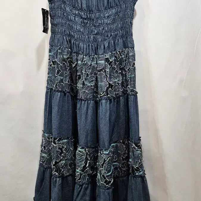 [BUNJANG] SRZ Off-Shoulder Lace Trimmed Long Dress / 일본수입 오프숄더 겸용 민소매 캉캉레이스 롱원피스 택있는 미착상품 srz