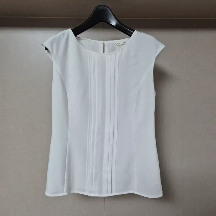 [BUNJANG] It Michaa Sleeveless Blouse - White / S)잇미샤 민소매 블라우스 화이트