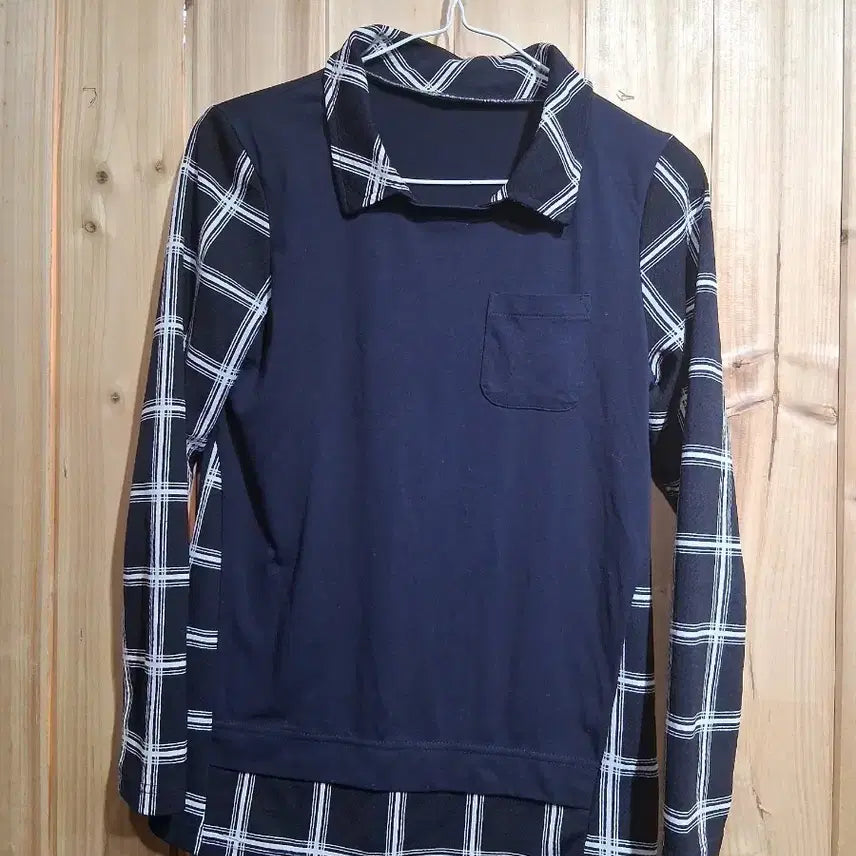 [BUNJANG] Navy Checkered Contrast Long-Sleeve Collar T-Shirt / 네이비 체크 배색 긴팔 카라 티셔츠