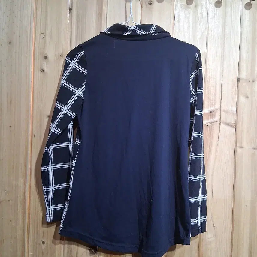 [BUNJANG] Navy Checkered Contrast Long-Sleeve Collar T-Shirt / 네이비 체크 배색 긴팔 카라 티셔츠