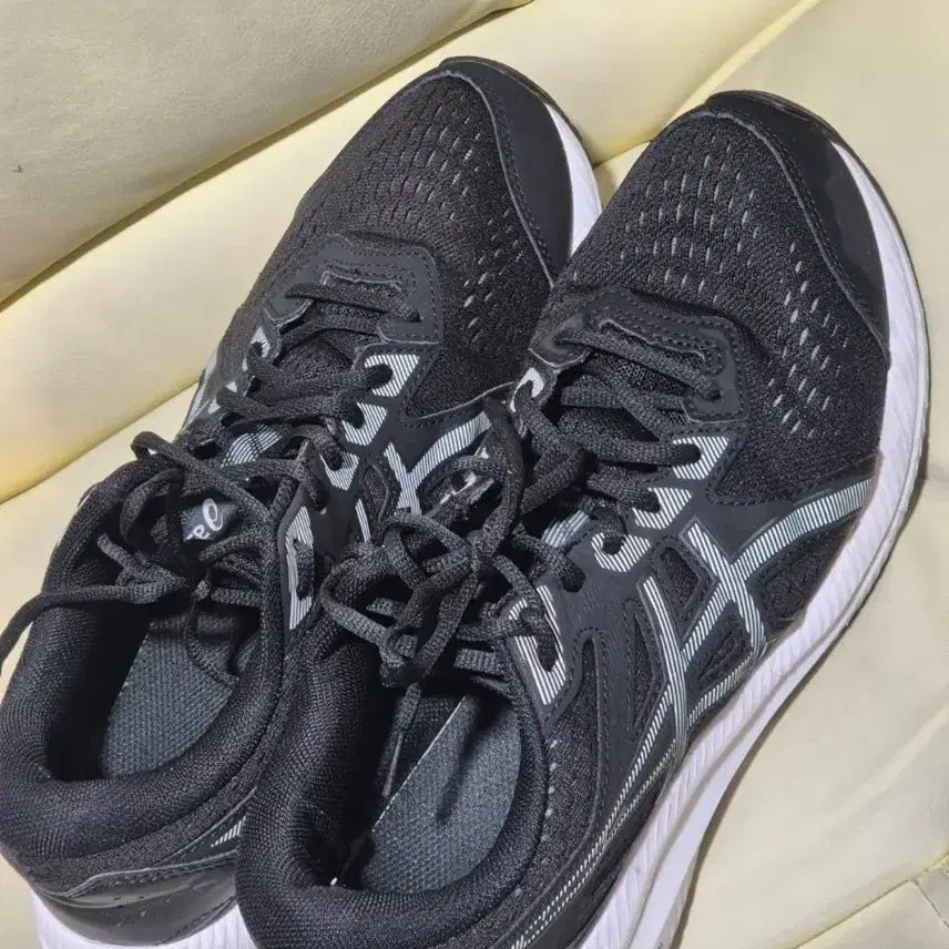 [BUNJANG] Asics Gel Contend 8 Running Shoes / 아식스 젤 컨텐드 8 러닝화