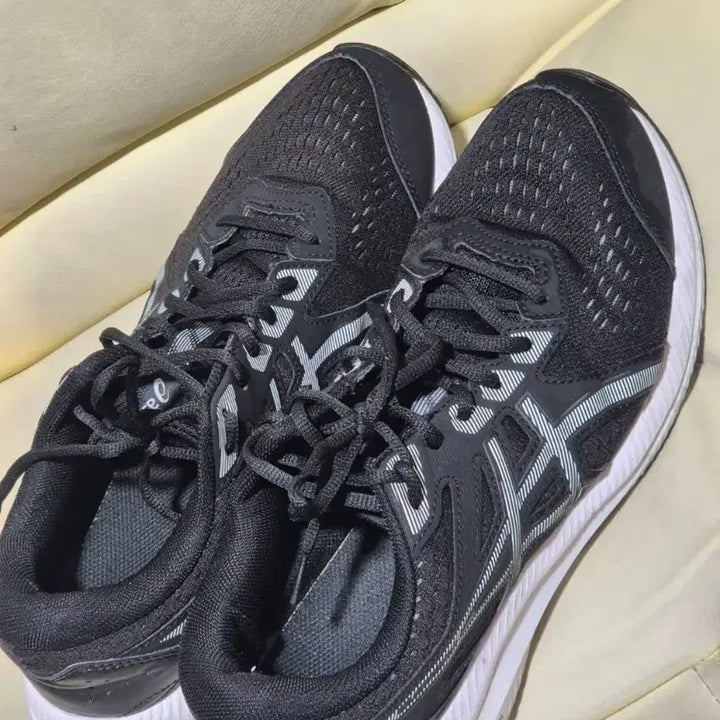 [BUNJANG] Asics Gel Contend 8 Running Shoes / 아식스 젤 컨텐드 8 러닝화