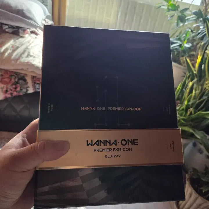 [BUNJANG] Wanna One Premier Fan-Con DVD / 워너원 프리미어 팬콘 블루레이 DVD 팝니다.