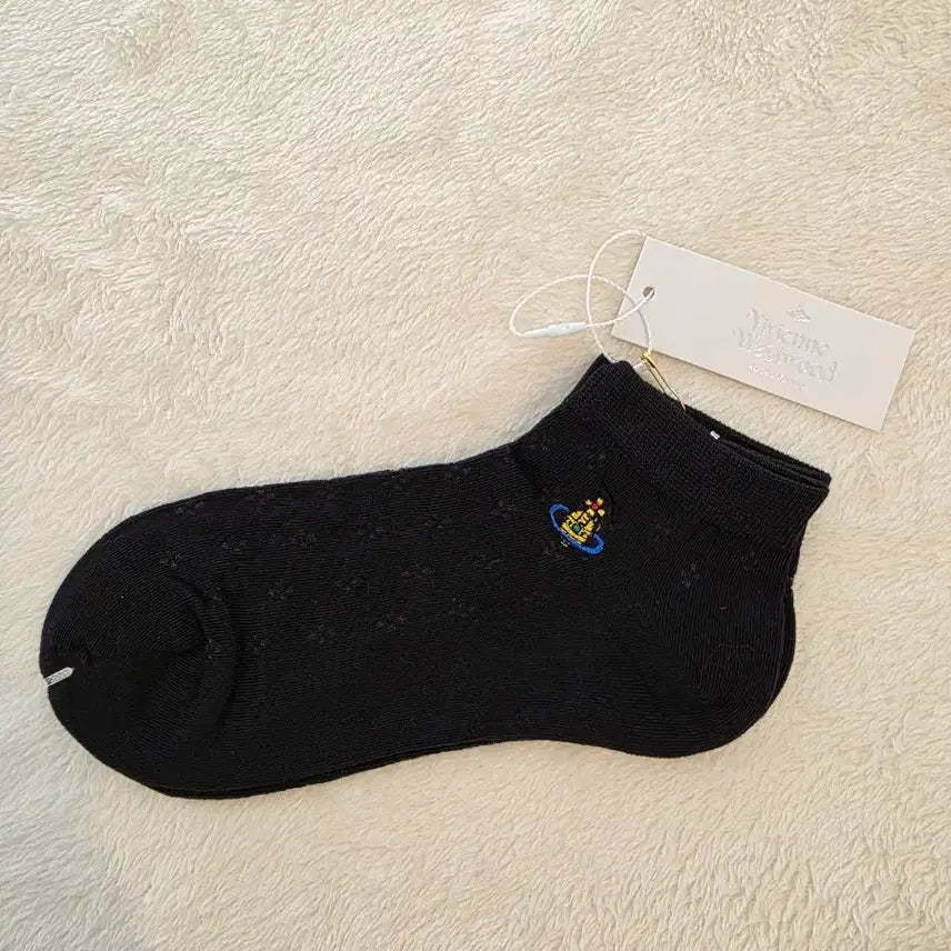 [SOLD OUT] 비비안웨스트우드 발목양말