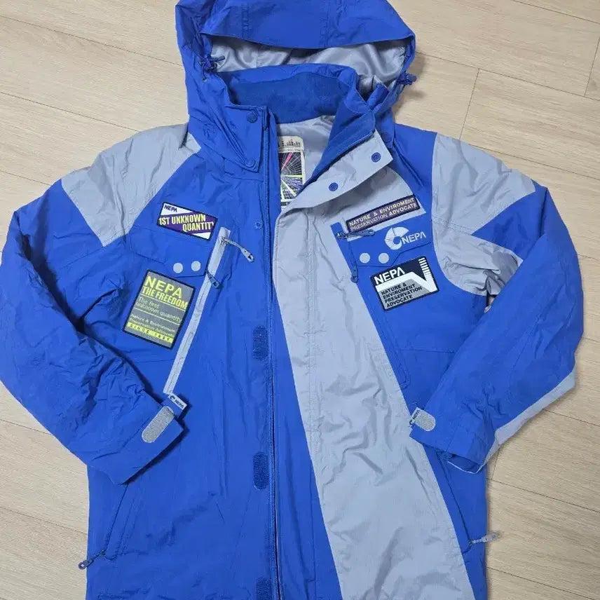 [BUNJANG] Nepa Utility Windbreaker Jacket / 네파 유틸리티 바람막이 M