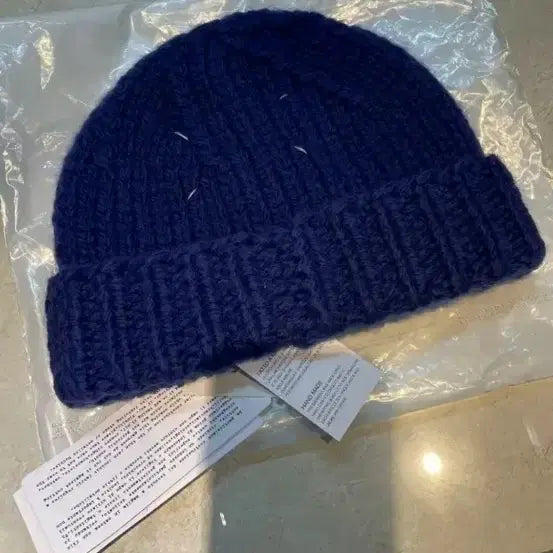[BUNJANG] Maison Margiela Navy Beanie / 마르지엘라 비니